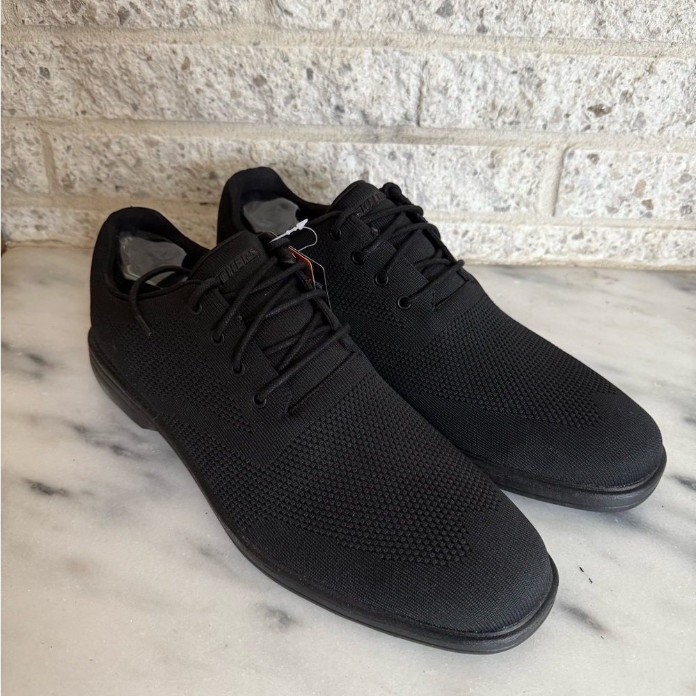 Sketchers Dress Knit Relaxed Fit Dress Shoes, Men’s 13